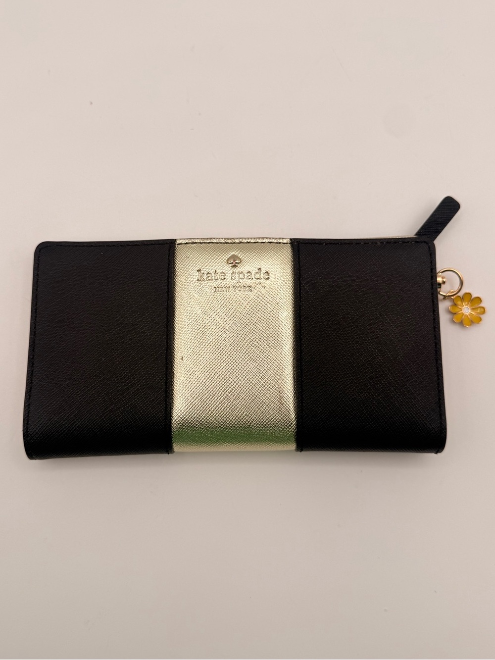 KATE SPADE Black Gold Stripe Continental Wallet Daisy Charm